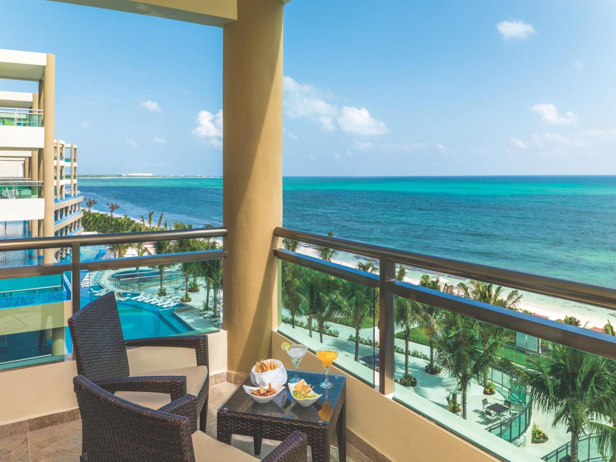 Generations Riviera Maya Family Resort Catamaran, Water Park & More Inclusive 莫雷洛斯港 外观 照片