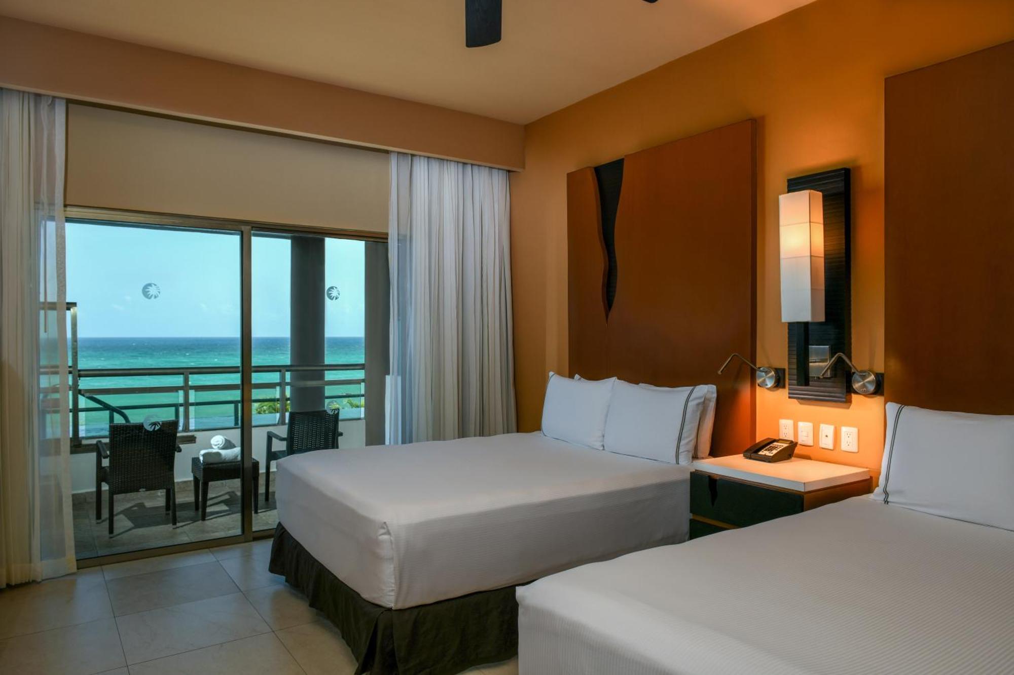 Generations Riviera Maya Family Resort Catamaran, Water Park & More Inclusive 莫雷洛斯港 外观 照片