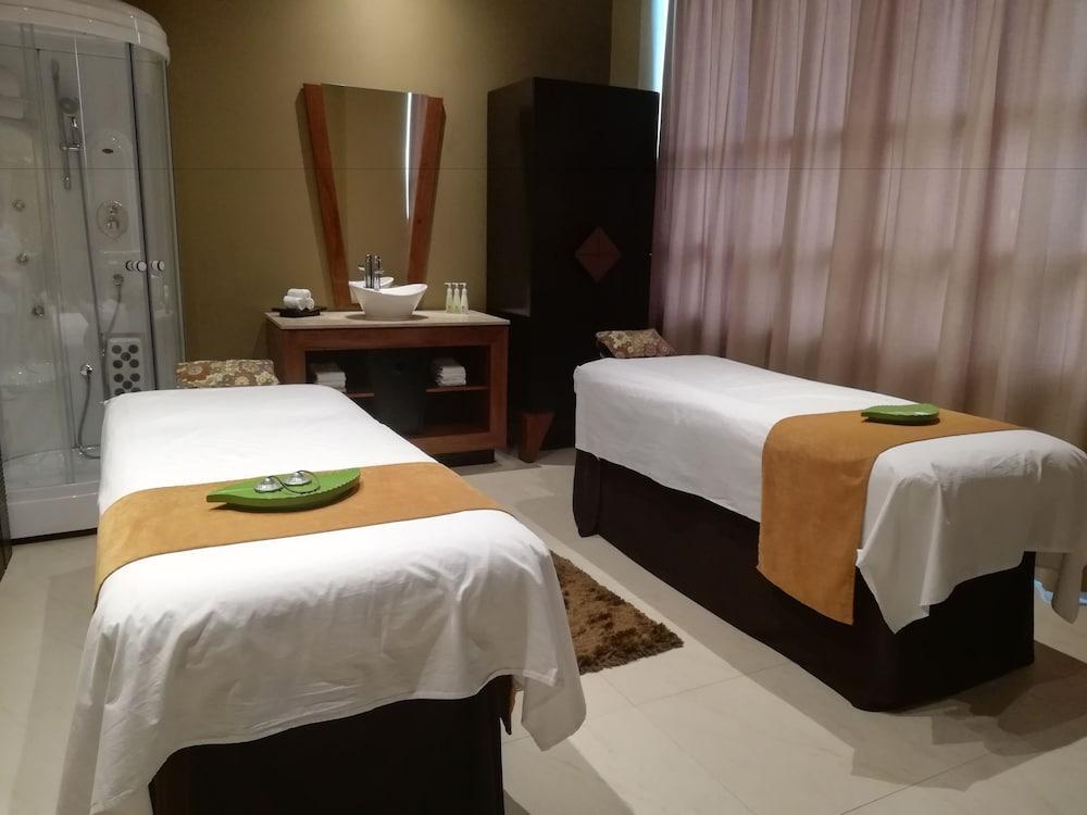 Generations Riviera Maya Family Resort Catamaran, Water Park & More Inclusive 莫雷洛斯港 外观 照片